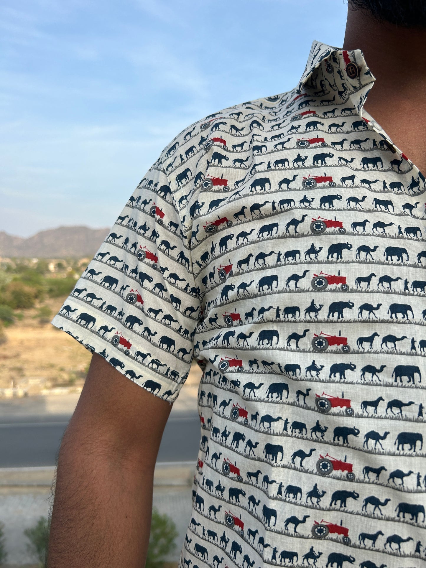 Animal Walk Shirt Half Sleeve